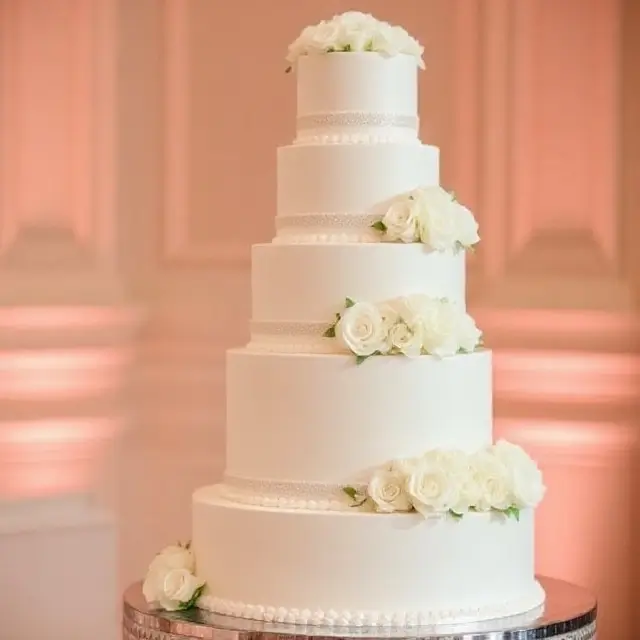 Elegant multi-tiered wedding cake